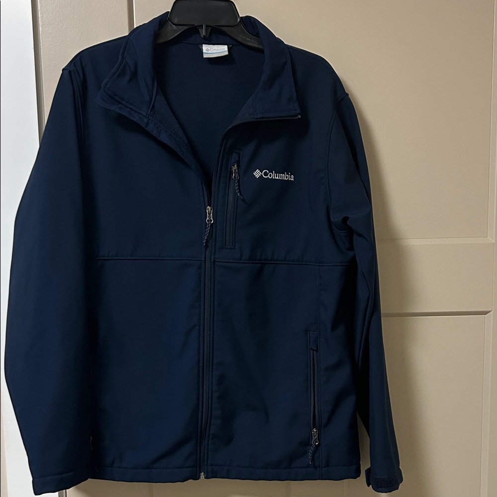 Columbia Men's Deep Blue Performance Soft Shell Jacket Size L
